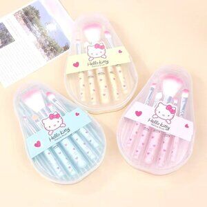 Sanrio Hello Kitty 5 pc Makeup Brush Set  in Plastic Box Ombre Bristles